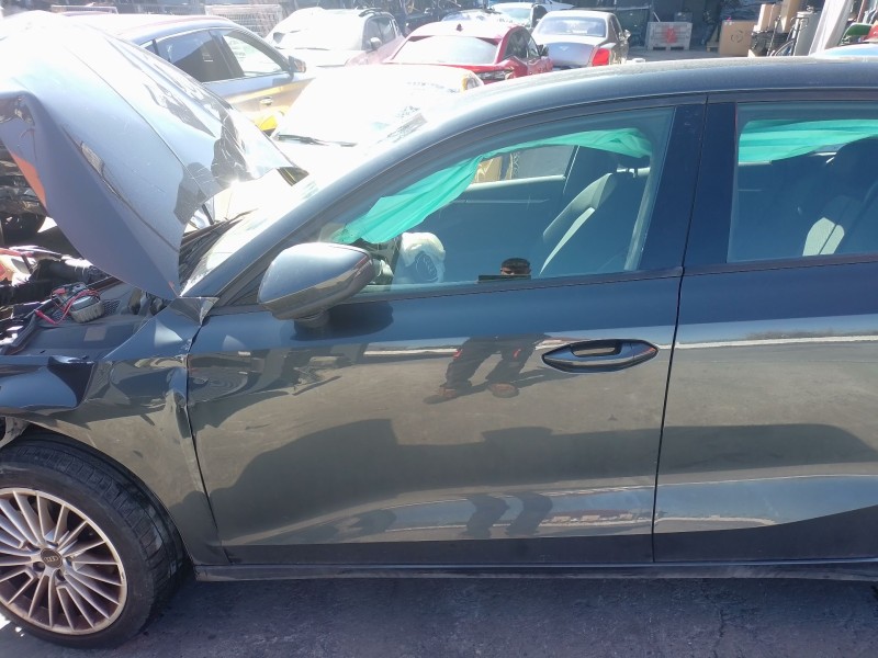 Recambio de puerta delantera izquierda para audi a3 sportback (8ya, 8yf) 30 tdi referencia OEM IAM   