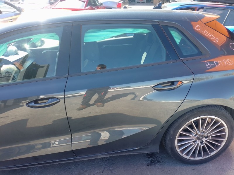 Recambio de puerta trasera izquierda para audi a3 sportback (8ya, 8yf) 30 tdi referencia OEM IAM   