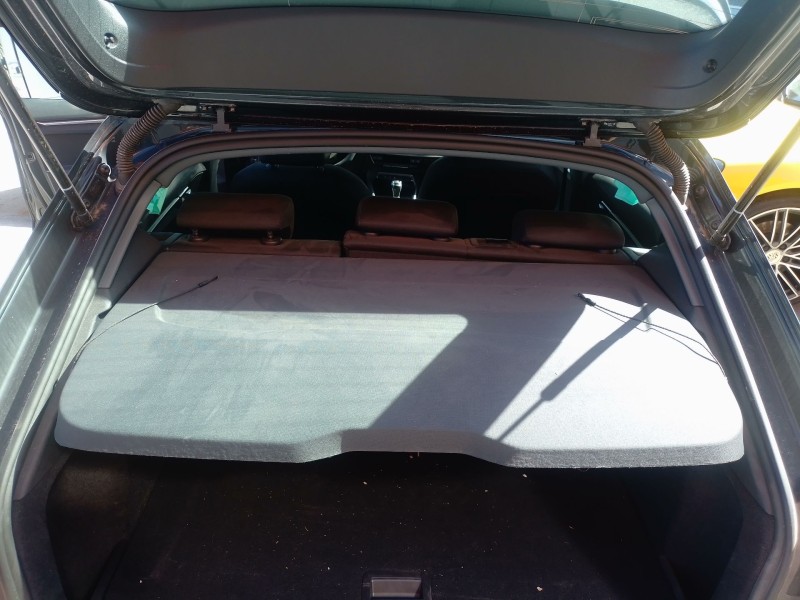 Recambio de bandeja trasera para audi a3 sportback (8ya, 8yf) 30 tdi referencia OEM IAM   