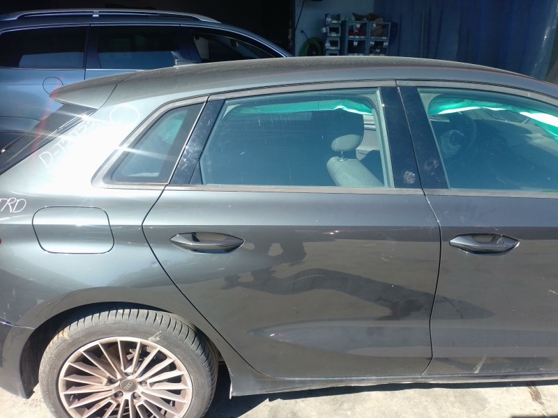Recambio de puerta trasera derecha para audi a3 sportback (8ya, 8yf) 30 tdi referencia OEM IAM   