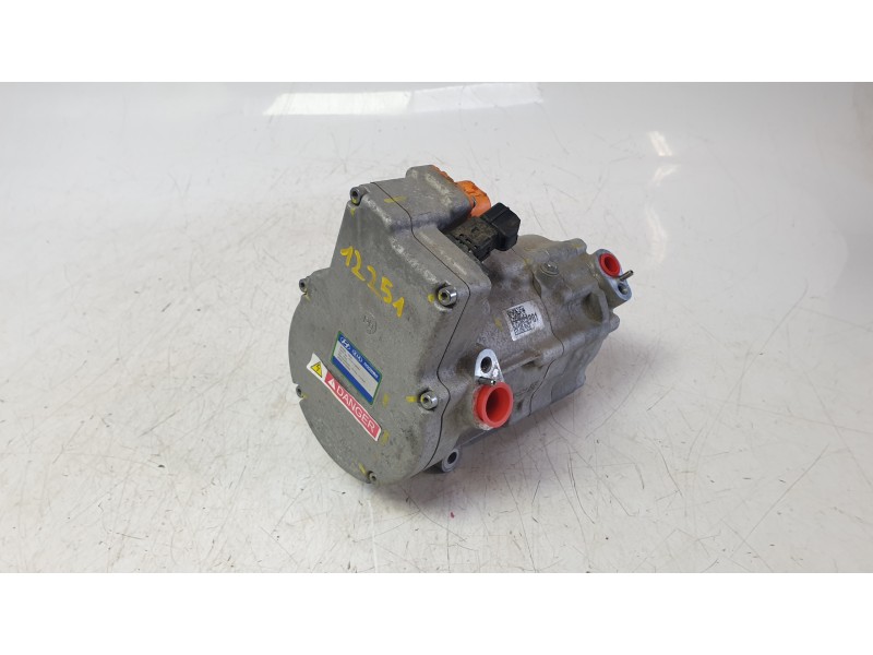 Recambio de compresor aire acondicionado para hyundai kona (os, ose, osi) 1.6 gdi hybrid referencia OEM IAM 97701CM000  320311G