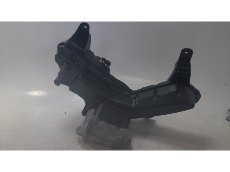 Recambio de subwoofer para hyundai kona (os, ose, osi) 1.6 gdi hybrid referencia OEM IAM 96380J9000  