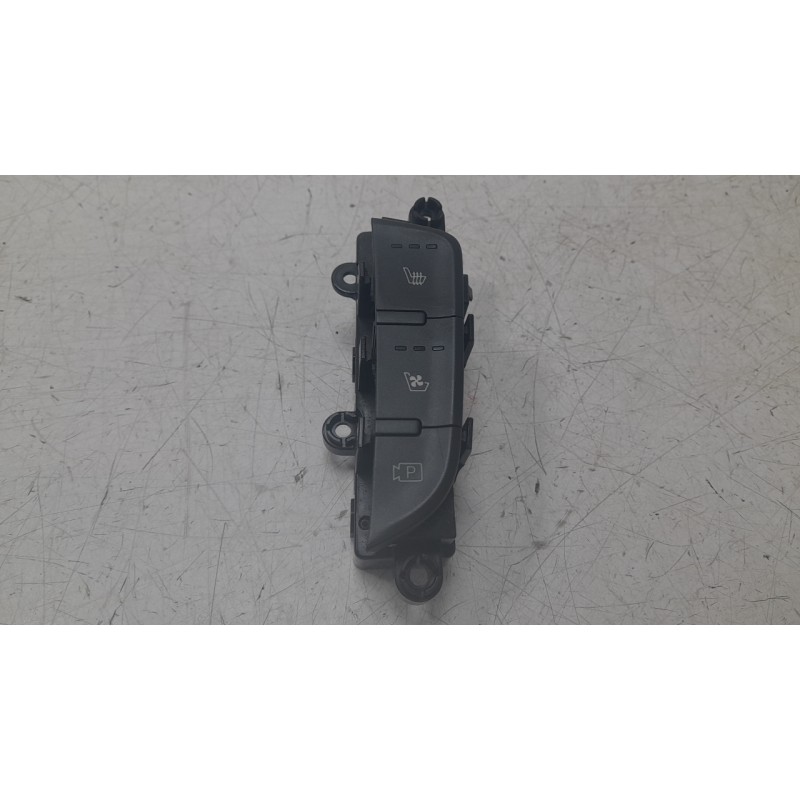 Recambio de interruptor para hyundai kona (os, ose, osi) 1.6 gdi hybrid referencia OEM IAM 93320CMAF0  