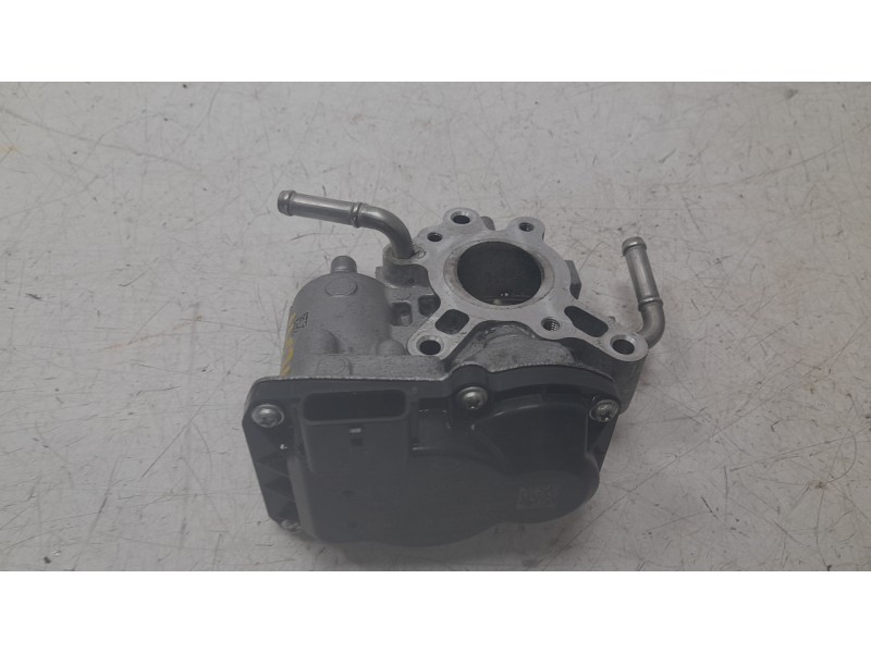 Recambio de valvula egr para mazda 3 sedán 2.5 e-skyactiv-g referencia OEM IAM P5TA203C0  