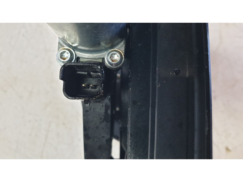 Recambio de elevalunas trasero derecho para opel astra l (ov5) 1.2 (fphnsl, fphnsr) referencia OEM IAM E22359104  