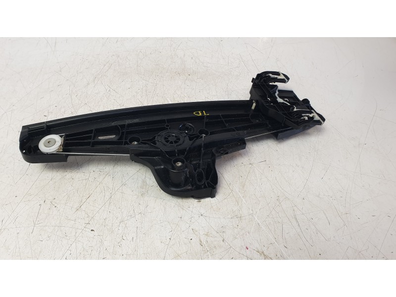 Recambio de elevalunas trasero derecho para opel astra l (ov5) 1.2 (fphnsl, fphnsr) referencia OEM IAM E22359104  