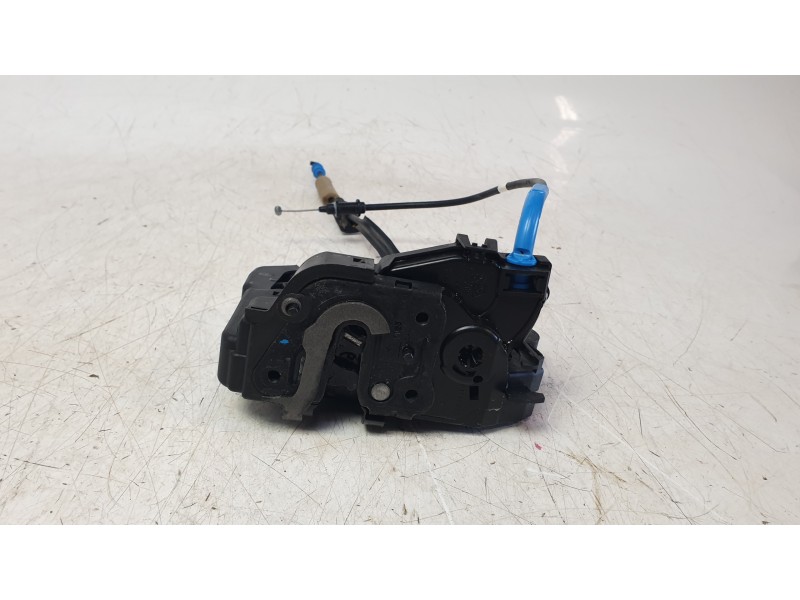 Recambio de cerradura puerta delantera derecha para opel astra l (ov5) 1.2 (fphnsl, fphnsr) referencia OEM IAM 9835556980  