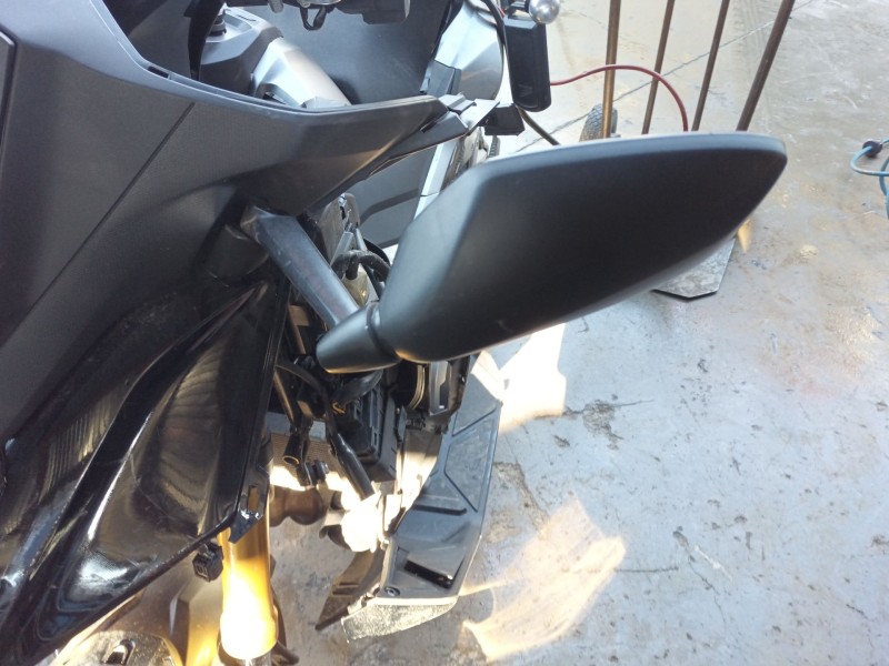 Recambio de retrovisor izquierdo para honda forza forza 750 (rh11) referencia OEM IAM   