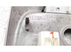 Recambio de luz interior para renault captur limited referencia OEM IAM 969801754R   2