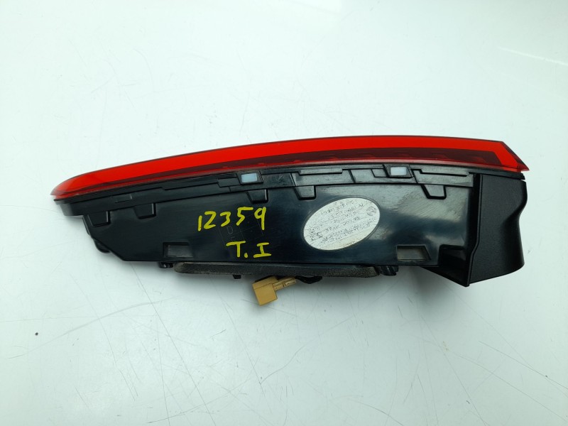 Recambio de piloto trasero izquierdo interior para skoda enyaq iv suv (5az) 80x 4x4 referencia OEM IAM 5LG945307B  