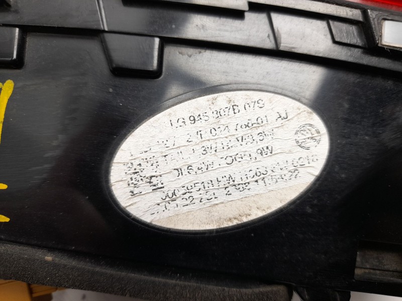 Recambio de piloto trasero izquierdo interior para skoda enyaq iv suv (5az) 80x 4x4 referencia OEM IAM 5LG945307B  