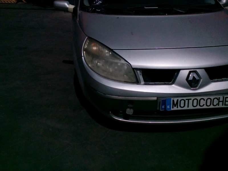 renault scenic ii del año 2005