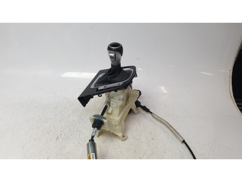 Recambio de palanca cambio para hyundai kona (os, ose, osi) 1.6 gdi hybrid referencia OEM IAM 46700J9200  