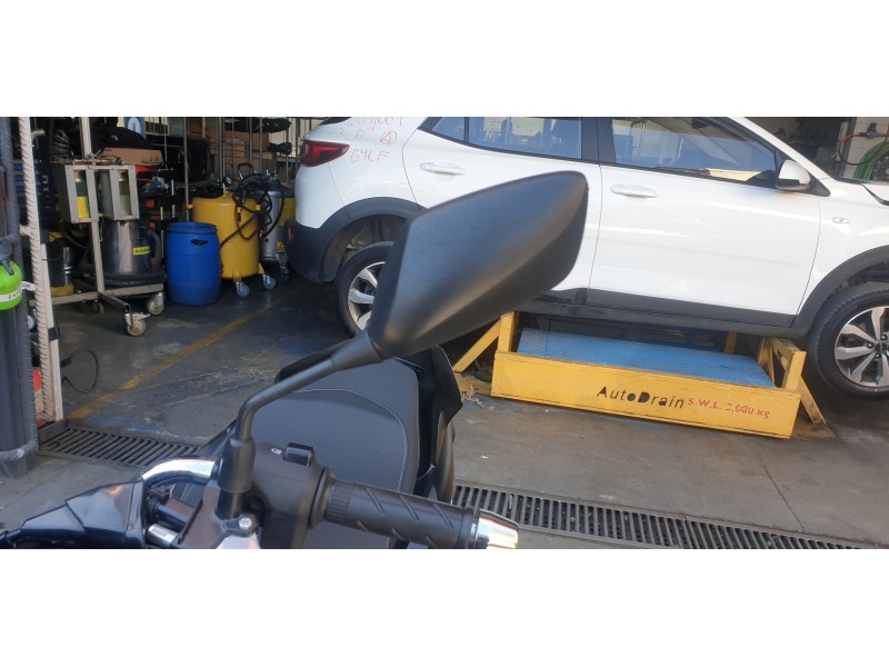 Recambio de retrovisor izquierdo para honda pcx 125 pcx 125 referencia OEM IAM 88220K96V01  