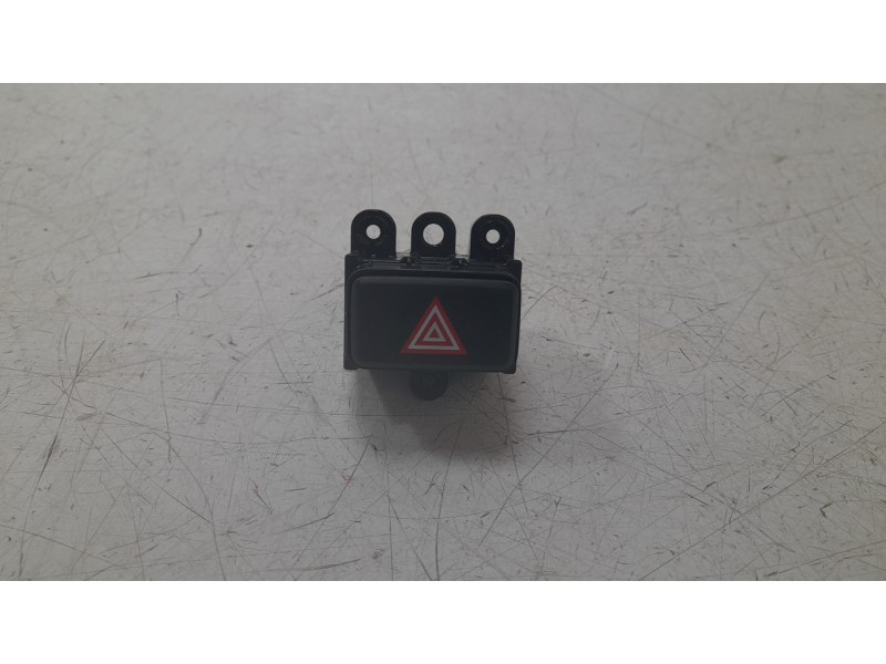 Recambio de warning para hyundai kona (os, ose, osi) 1.6 gdi hybrid referencia OEM IAM 93790J9AA0  