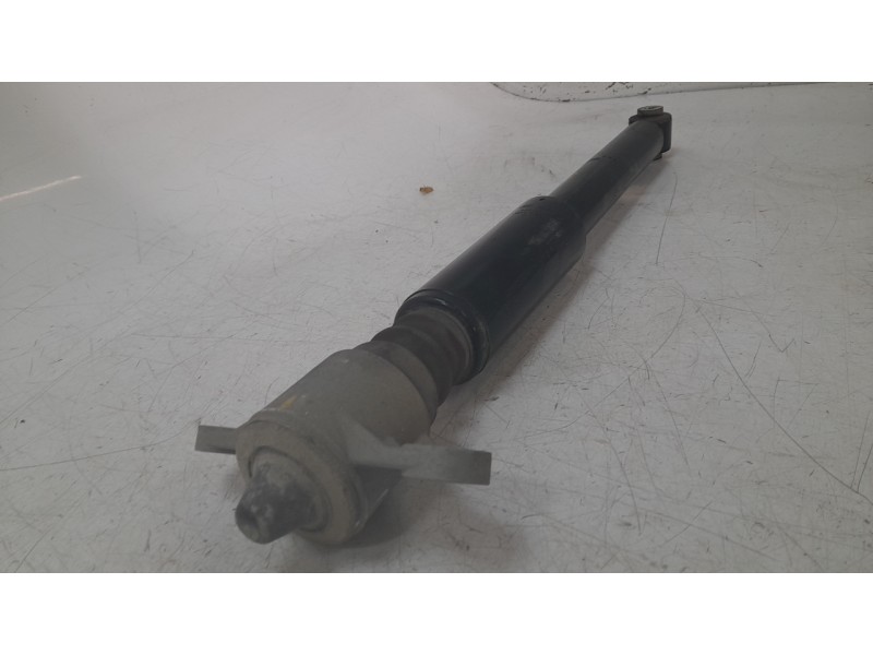 Recambio de amortiguador trasero derecho para hyundai kona (os, ose, osi) 1.6 gdi hybrid referencia OEM IAM 55300CM000  