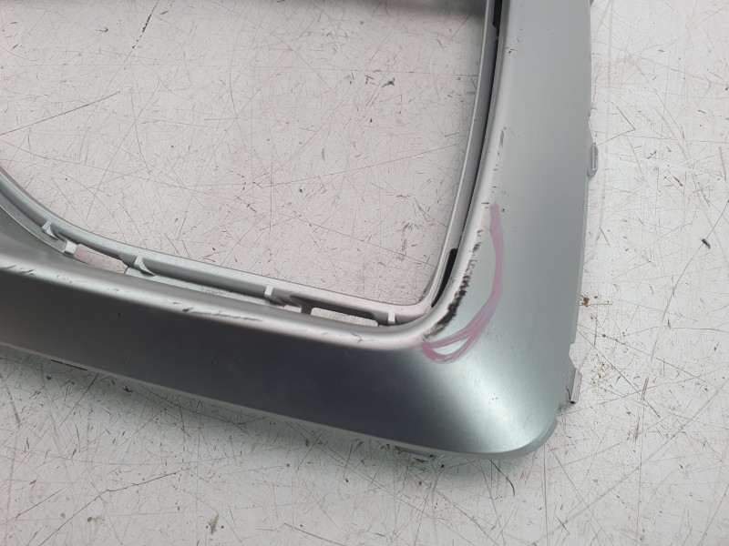 Recambio de moldura para audi q2 (gab, gag) 30 tdi referencia OEM IAM 81A853054C  