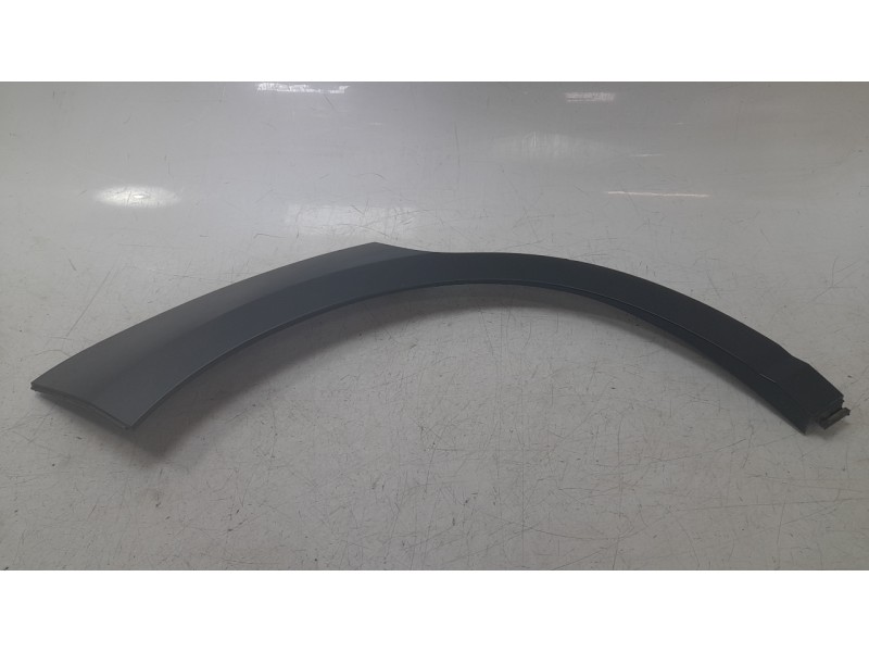 Recambio de aletin trasero derecho para hyundai kona (os, ose, osi) 1.6 gdi hybrid referencia OEM IAM 87742J9000  