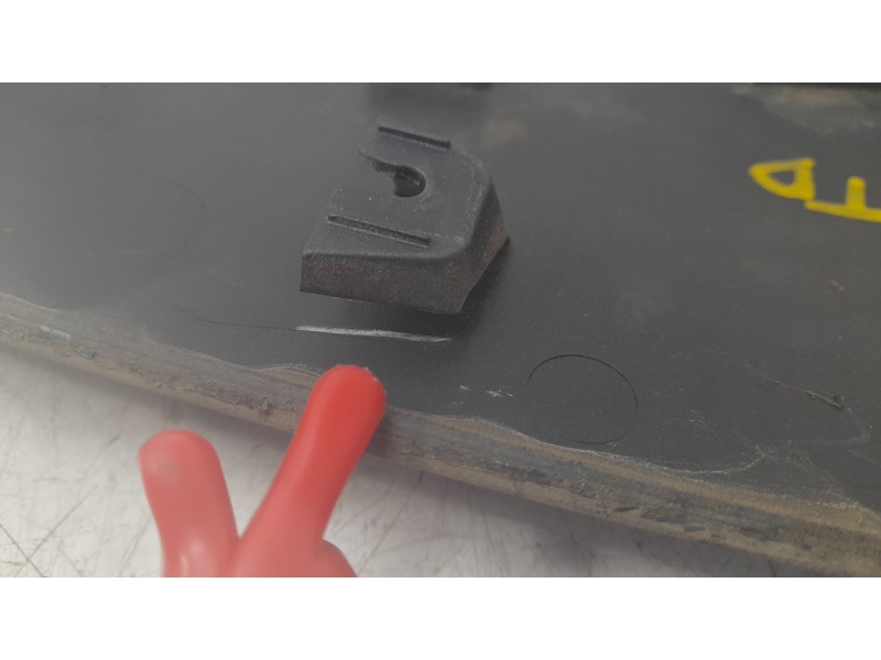 Recambio de aletin trasero derecho para hyundai kona (os, ose, osi) 1.6 gdi hybrid referencia OEM IAM 87742J9000  