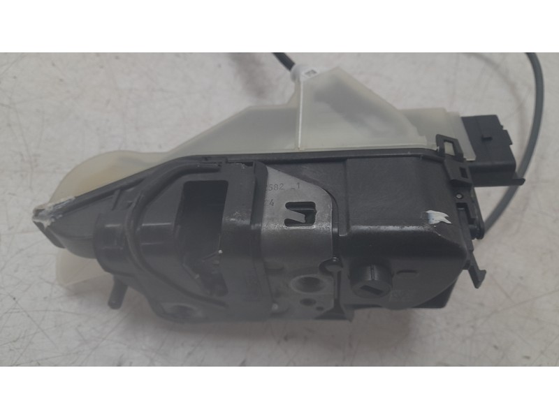 Recambio de cerradura puerta delantera izquierda para citroën c3 aircross ii van (2c_, 2r_) puretech 82 referencia OEM IAM 98266