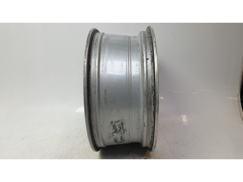 Recambio de llanta para audi a3 (8v1, 8vk) 1.6 tdi referencia OEM IAM 8V0601025CA  