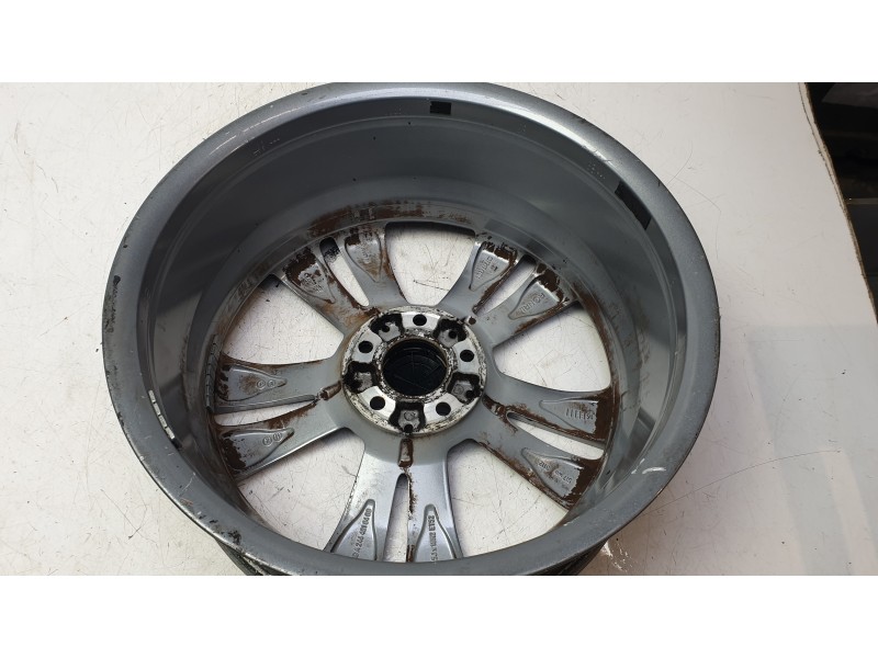 Recambio de llanta para mercedes-benz clase cla (w117) cla 200 cdi (117.308) referencia OEM IAM 2464010400  