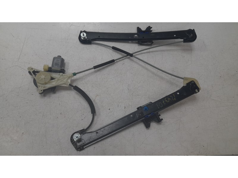 Recambio de elevalunas delantero izquierdo para audi a3 (8v1, 8vk) 1.6 tdi referencia OEM IAM 8V4837461  113169/106023417/EPSAU0