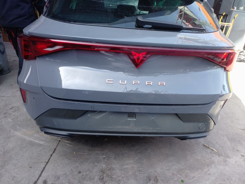 Recambio de paragolpes trasero para cupra leon sportstourer (kl8, ku8, kud) 1.5 tsi referencia OEM IAM   