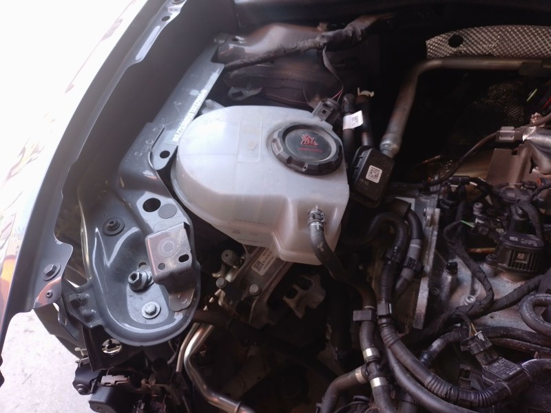 Recambio de deposito expansion para cupra leon sportstourer (kl8, ku8, kud) 1.5 tsi referencia OEM IAM   