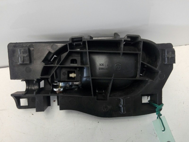 Recambio de maneta interior delantera derecha para peugeot 207 xs referencia OEM IAM 96555516VD  