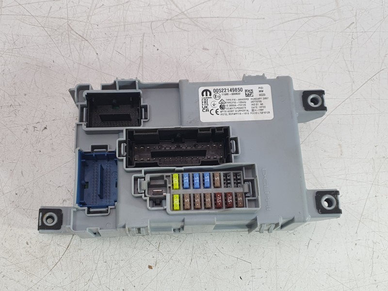 Recambio de caja reles / fusibles para fiat 500 c (312_) 1.0 mild hybrid (312.ayd1b) referencia OEM IAM 0052214850  
