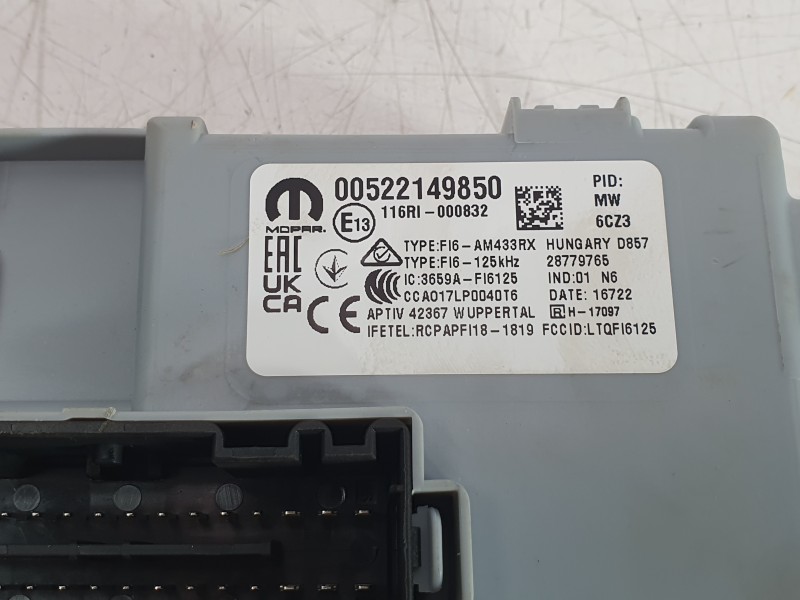 Recambio de caja reles / fusibles para fiat 500 c (312_) 1.0 mild hybrid (312.ayd1b) referencia OEM IAM 0052214850  