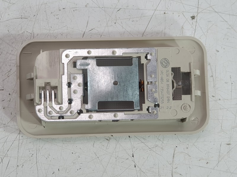 Recambio de luz interior para fiat 500 c (312_) 1.0 mild hybrid (312.ayd1b) referencia OEM IAM 735473255  