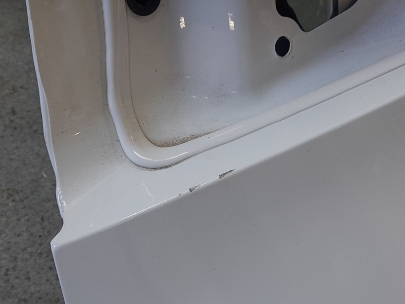 Recambio de porton trasero para volkswagen taigo taigo referencia OEM IAM 2G7827025D  