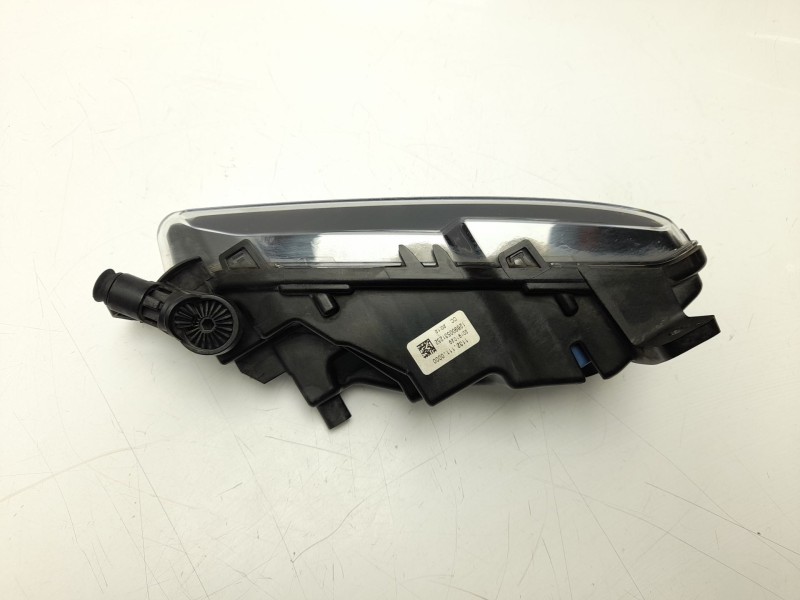 Recambio de faro antiniebla izquierdo para bmw 1 (f40) 118 d referencia OEM IAM 63178089979  10106410006/13690021/2180103