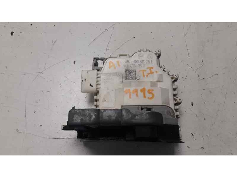 Recambio de cerradura puerta trasera izquierda para audi a1 sportback (8xf) adrenalin referencia OEM IAM 8X0839015E  