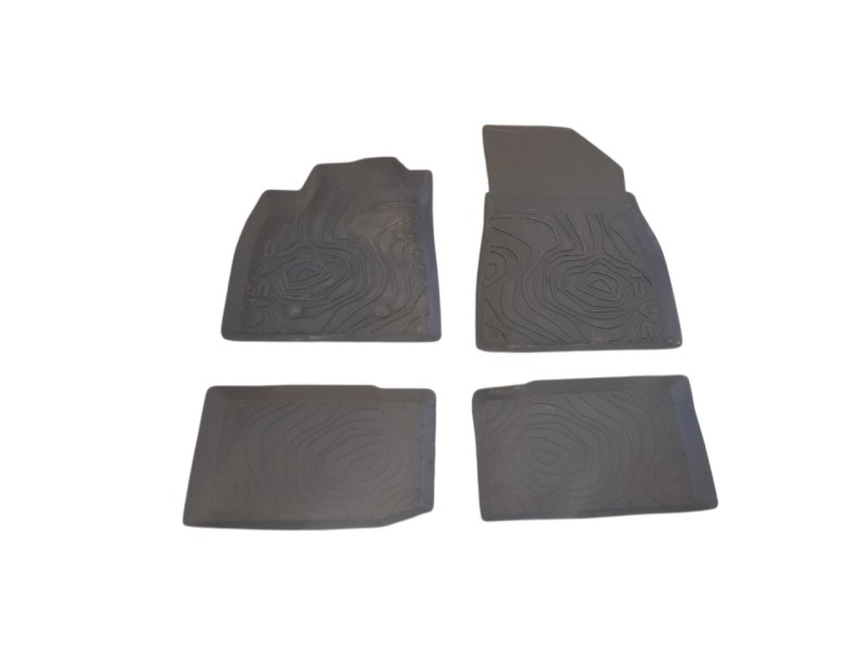 Recambio de juego alfombrillas para dacia duster iii eco-g 100 essential referencia OEM IAM 749M62782R  