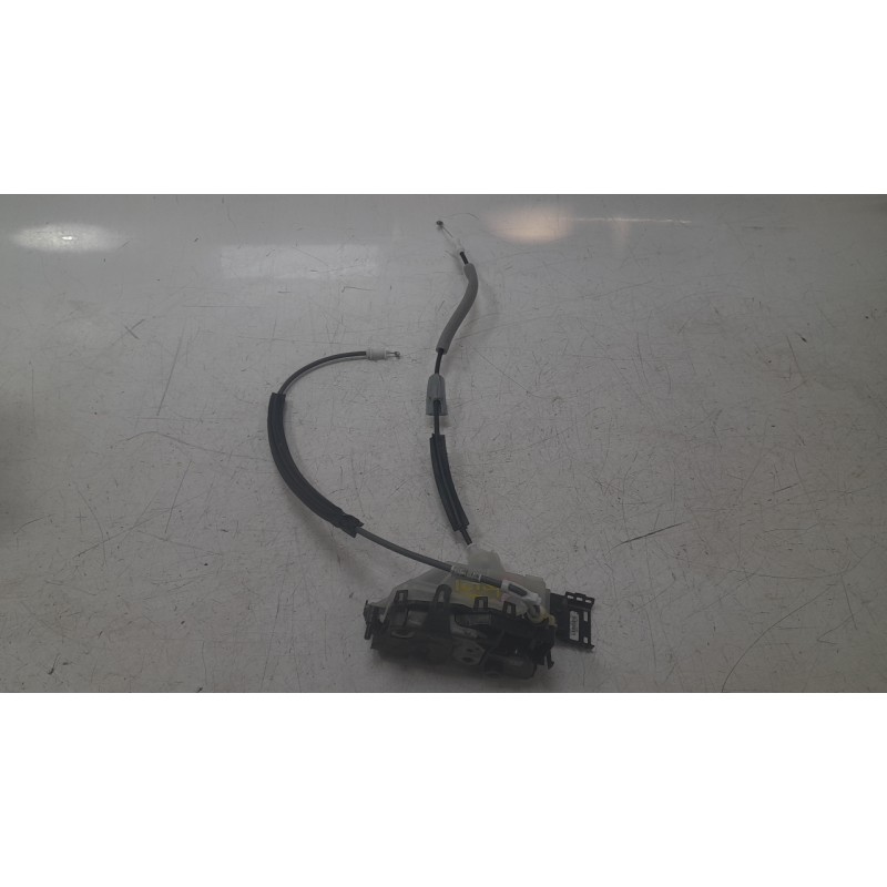 Recambio de cerradura puerta trasera derecha para ds ds 3 / ds 3 crossback (ur_, uc_, uj_) 1.5 bluehdi 100 referencia OEM IAM 98