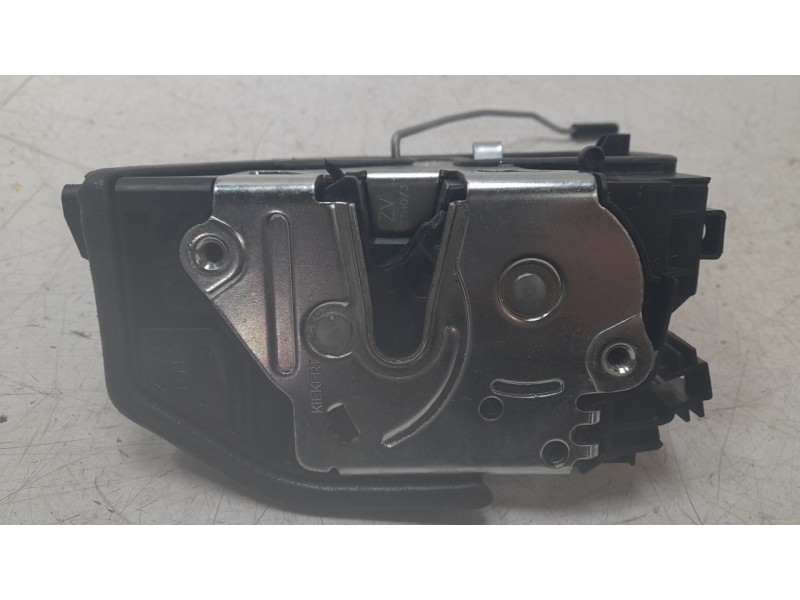 Recambio de cerradura puerta trasera izquierda para bmw x1 (e84) xdrive 20d referencia OEM IAM 51227229459 CRDBMW0147 EZCBM028