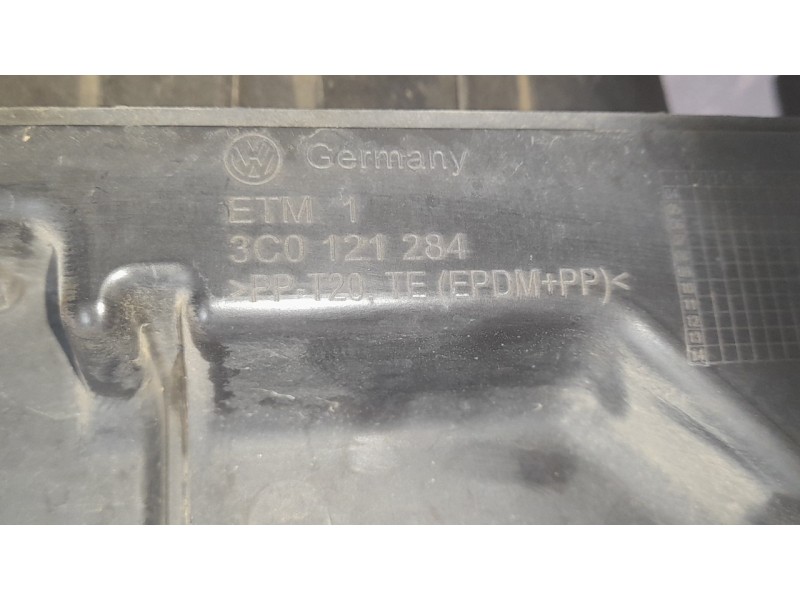 Recambio de panel frontal para volkswagen passat b6 variant (3c5) 2.0 tdi referencia OEM IAM 3C0805588J  