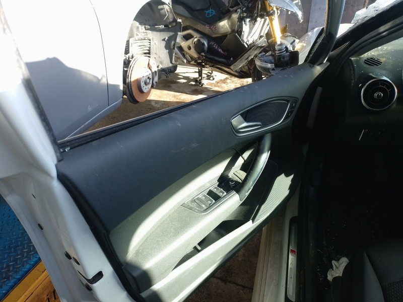 Recambio de elevalunas delantero izquierdo para audi a1 sportback (8xa, 8xf) 1.6 tdi referencia OEM IAM   