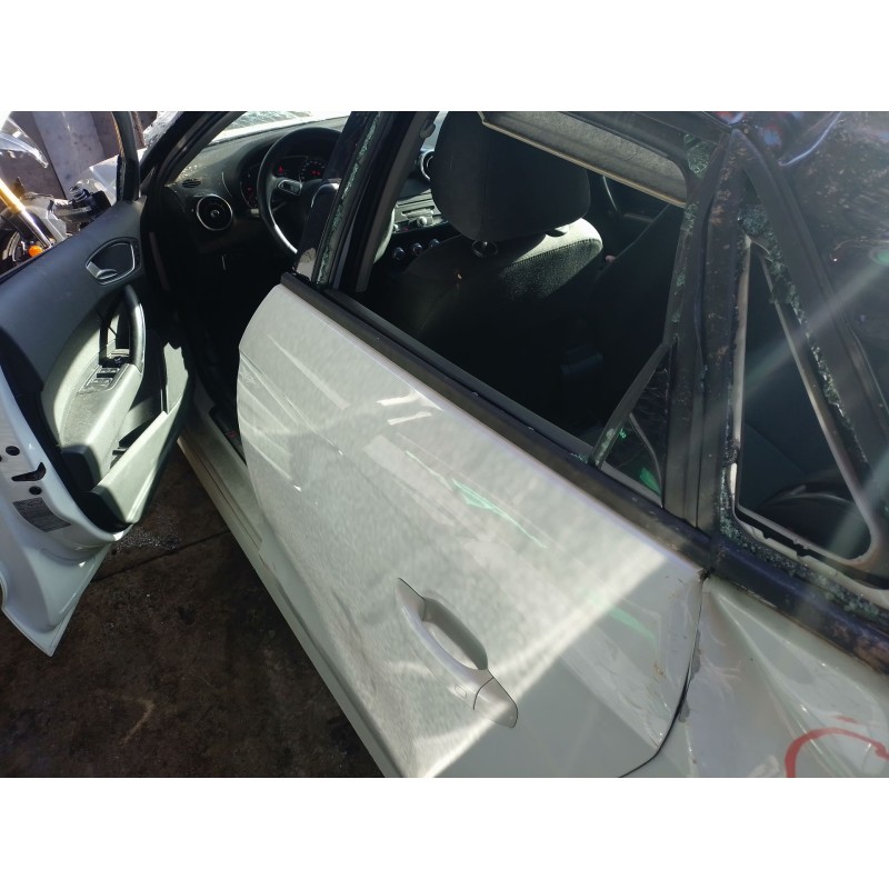 Recambio de elevalunas trasero izquierdo para audi a1 sportback (8xa, 8xf) 1.6 tdi referencia OEM IAM   
