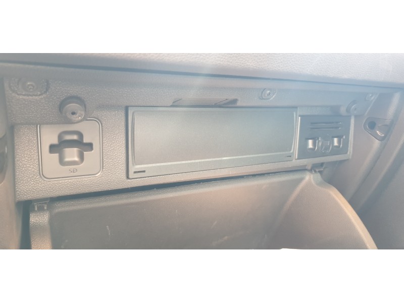 Recambio de sistema navegacion gps para volkswagen polo 1.0 tsi referencia OEM IAM 5G6919605B  