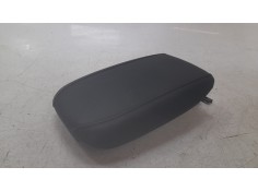 Recambio de apoyabrazos central para kia xceed (cd) 1.0 t-gdi referencia OEM IAM 84660J7000WK  