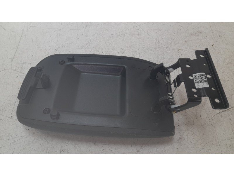 Recambio de apoyabrazos central para kia xceed (cd) 1.0 t-gdi referencia OEM IAM 84660J7000WK  