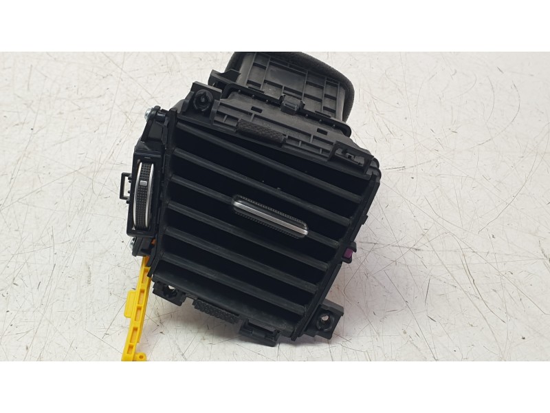 Recambio de rejilla aireadora para kia xceed (cd) 1.0 t-gdi referencia OEM IAM 97410J7AA0  