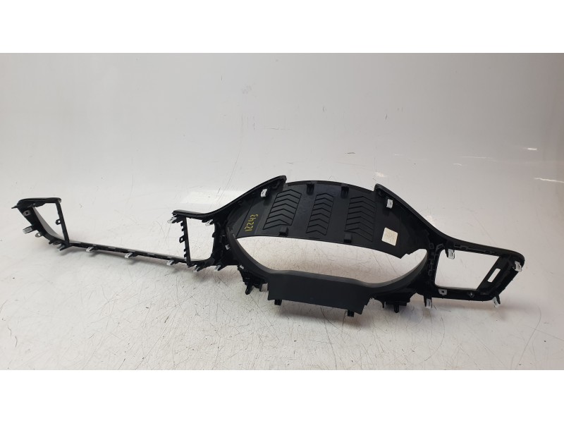 Recambio de moldura para kia xceed (cd) 1.0 t-gdi referencia OEM IAM 84740J7AA0  