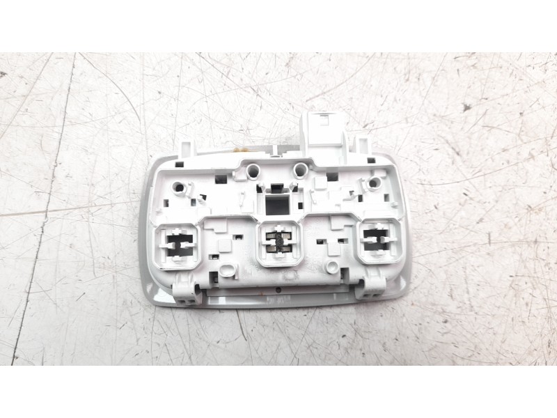 Recambio de luz interior para renault captur limited referencia OEM IAM 264303010R  