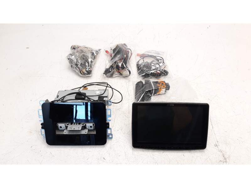 Recambio de sistema audio / radio cd para jeep compass ii 1.6 m-jet cat referencia OEM IAM KIT903JC  