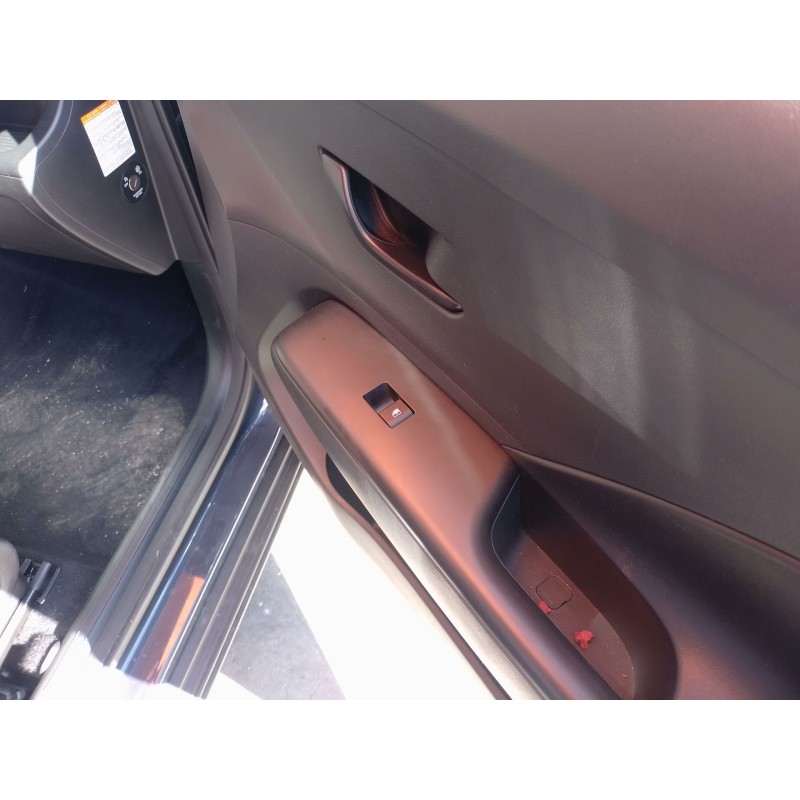 Recambio de mando elevalunas delantero derecho para hyundai kona (os, ose, osi) 1.6 gdi hybrid referencia OEM IAM   